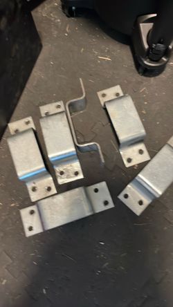 Bolt on trailer side pockets
