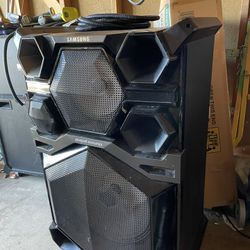 4000 Watts 18” Subs Speakers X2