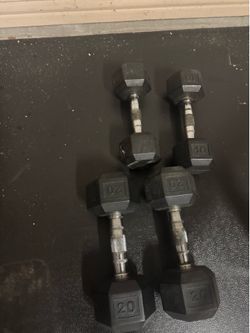 Dumb bells