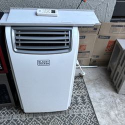 Black+Decker portable air conditioner