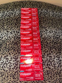 12🔥Colgate Optic White Stain Fighter Toothpaste all 12 for $30 firm on price