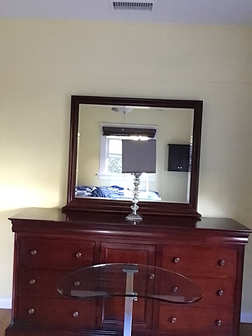 6 Drawer Dresser With Center Storage And Large Mirror And Adjustable Glass Table
