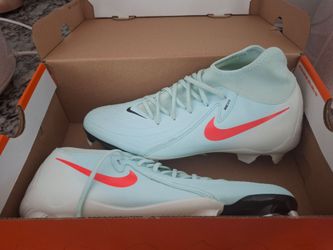 Nike Cleets