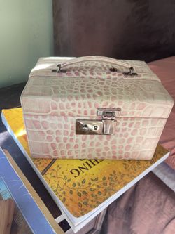 Vintage Dooney & Bourke Italy Croc Travel bag