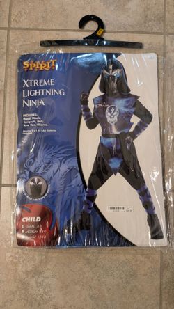 Boys Halloween Costume Size 4-6 (Small)