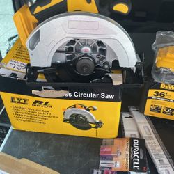 Cordless Circular Saw New.  W 1. B.  $110.  