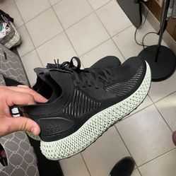 Adidas AlphaEdge 4D Size 10