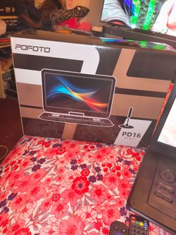 New Potofo 17.5" Portable TV/DVD Player with 15.6" HD Swivel Screen
Built-in ATSC Digital TV Tuner & FM Radio, Rechargeable Battery, Roku Streaming Se