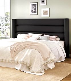 Gorgeous New Black Velvet Queen Platform Bed Frame w/ Winged Headboard