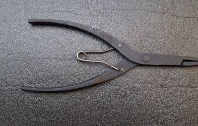 Snap-on SRP1 9" Long Straight Tip Spring Loaded Retaining Ring Pliers