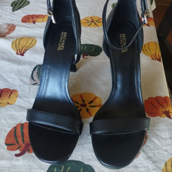 Michael kors heels