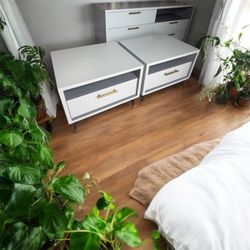 Modani Luxury Dresser And Nightstands Set.