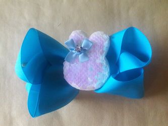BUNNY BOWS
