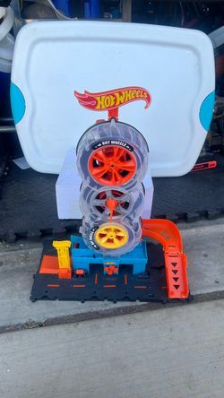 Kids toys Hot Wheels track set