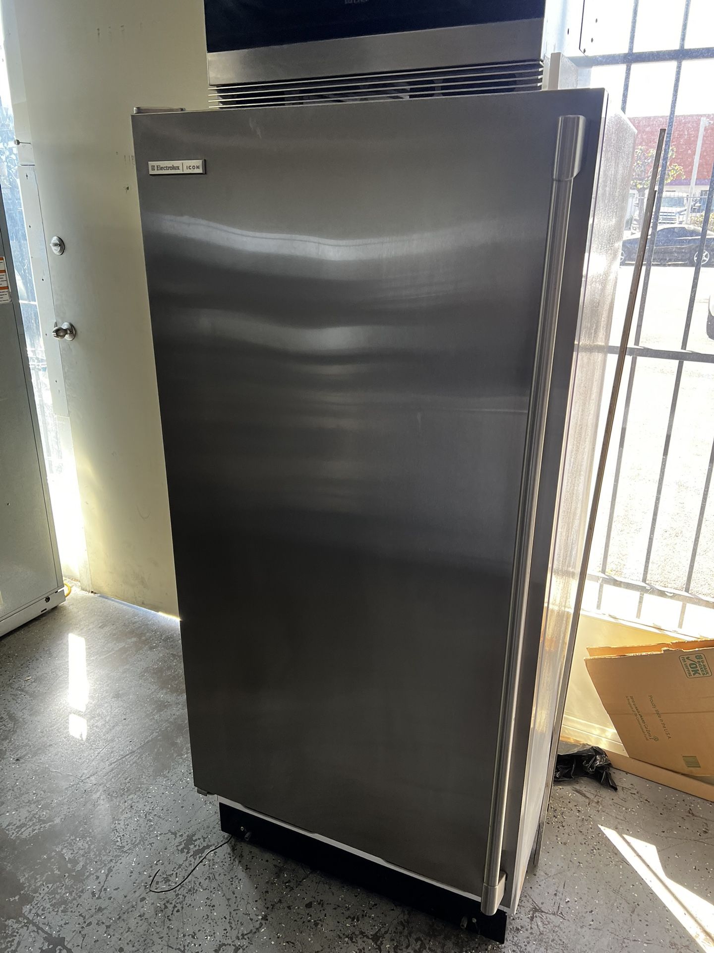 Electrolux Upright Freezer With Internal Ice Maker