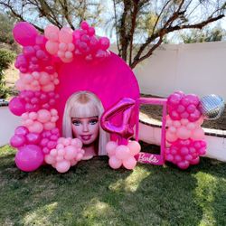Barbie Party Decor