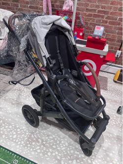 Uppababy Cruz stroller