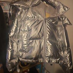 New Sz Small But Fits Meduimn Mkors Jkt Just Put It Up 1/14/ 26 So Its Avsikable