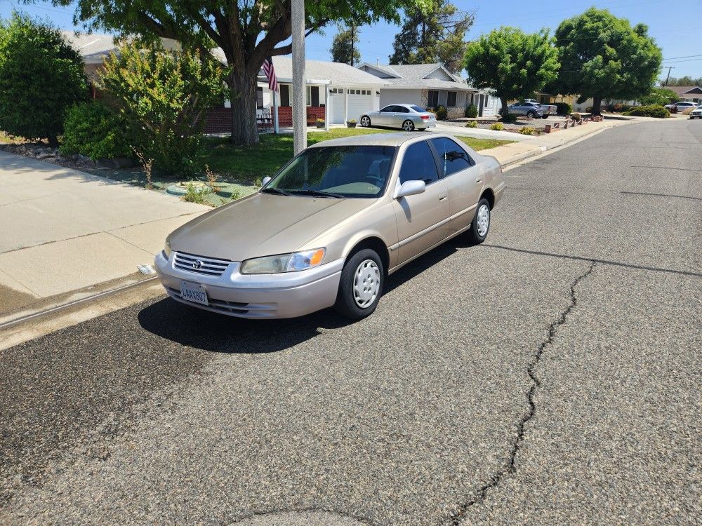 1998 Toyota Camry