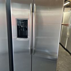 Counter Depth Refrigerator GE Stainless Steel