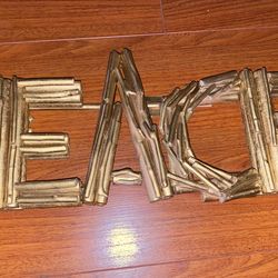 Wooden Peace Sign Gold 