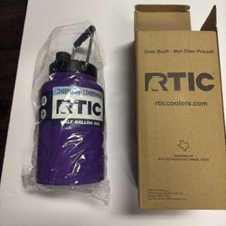 RTIC Half Gallon Jug 64oz Water Jug