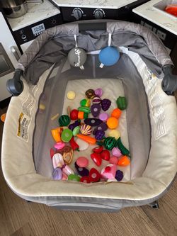 Graco travel crib