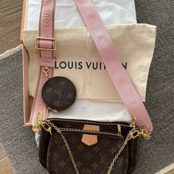 Louis Vuitton muti pochette accessoires