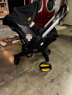 DOONA CARSEAT& STROLLER 2in 1