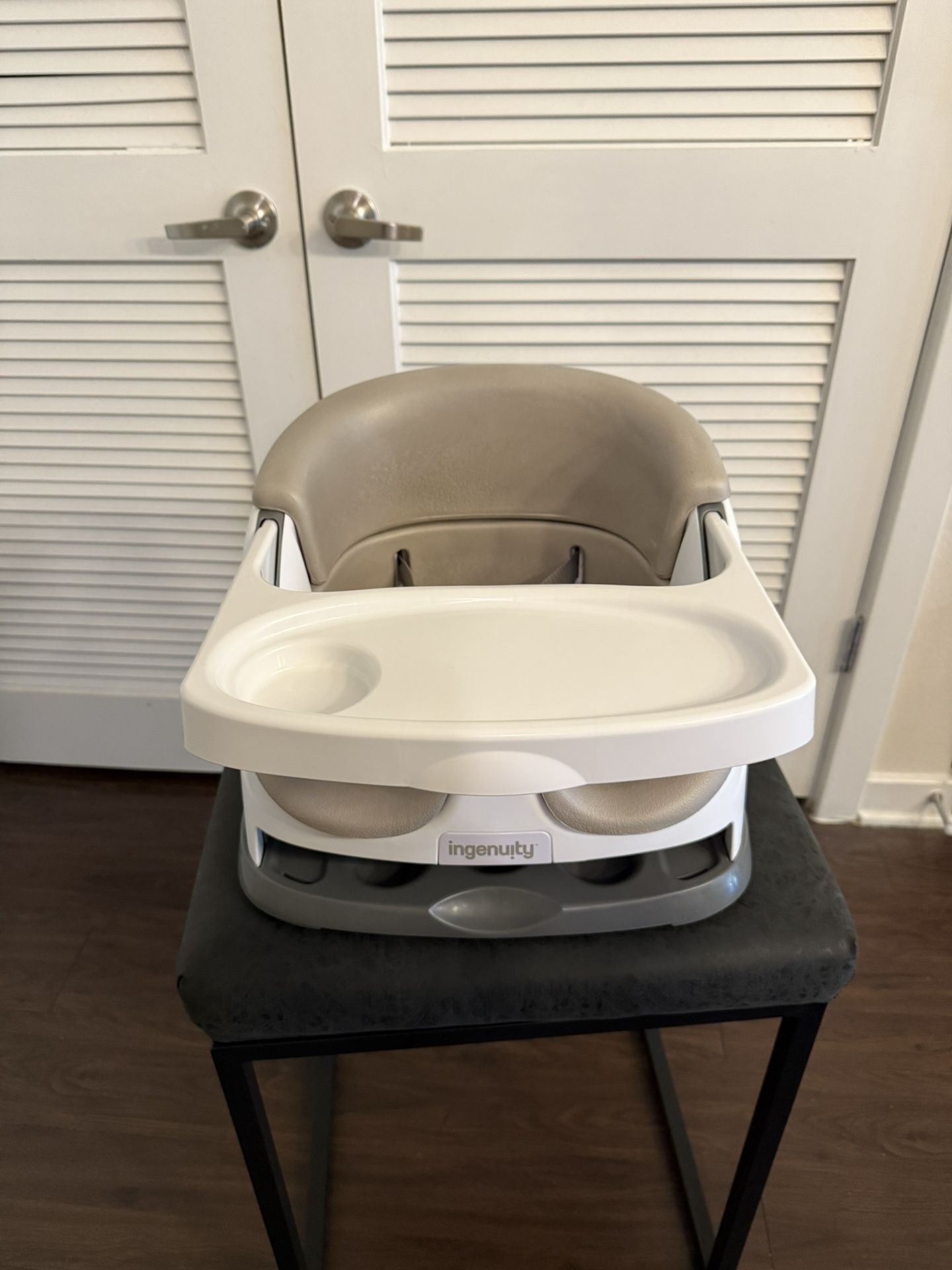 Ingenuity Booster Feeding & Floor Seat