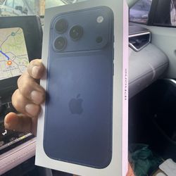 IPhone 17 Pro 256 Unlocked 