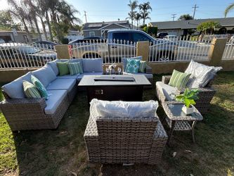 Patio furniture set outdoor new in the box