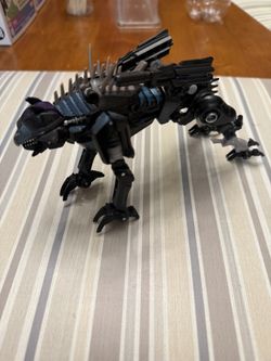 Transformers Revenge Of The Fallen Deluxe Class Revage Figure  