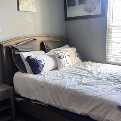 Bed frame, mattress, and boxspring