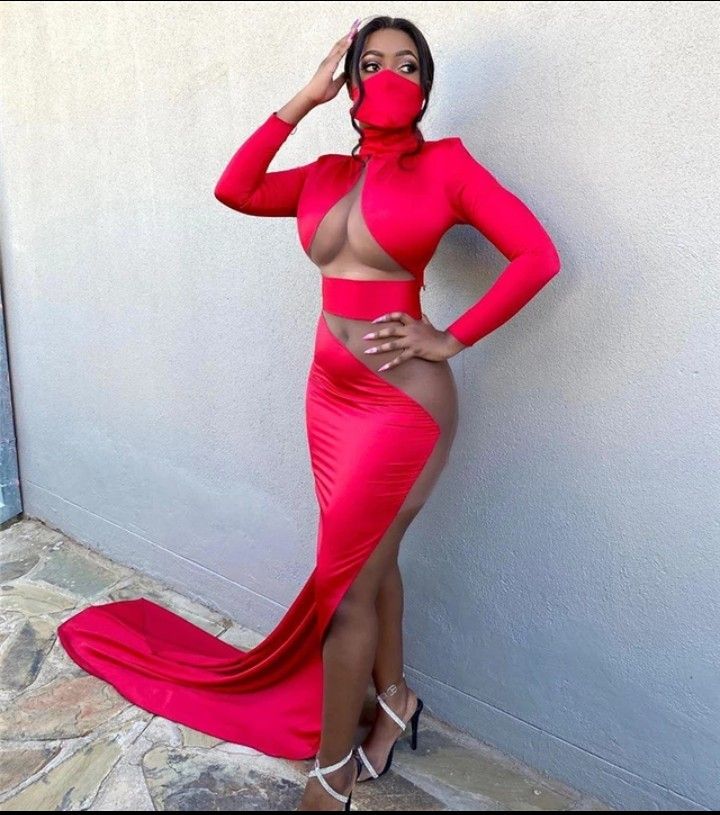 Sexy Red Mermaid Evening Dresses High Split illusion High Neck Prom Dresses Long Sleeves