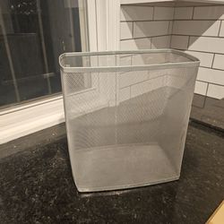 Metal Trashcan For Office
