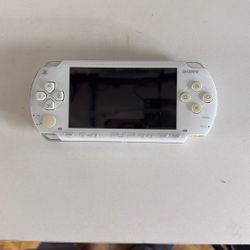 Sony PSP console 1000 + 4 GB Memory & Charger , Read Descriptions First 