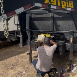 Rv service We also fix hydraulic dump trailers 👍🏻📲🛠️