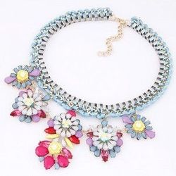 VIVID FLOWERS GEM WEAVING ROPE NECKLACE ROSE