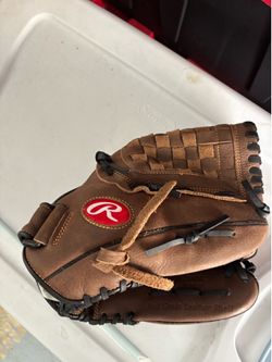 Brown Rawlings glove/ Brand New/Cheapest💵