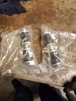 Sway Bar Links 2000 to 2011 Ford Focus Rear