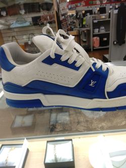 Shoe