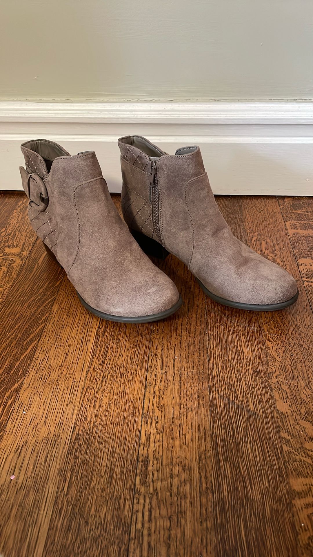 Unisa Women’s Boots 