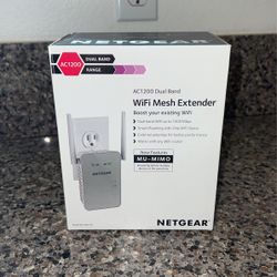 Net gear Ac1200 Dual Band WiFi Mesh Extender