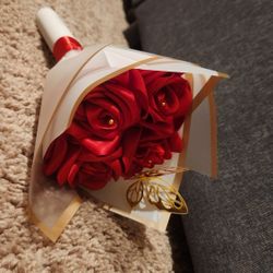 Small Bouquet Eternal Roses 