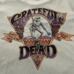 Grateful Dead Preowned Large T-shirt