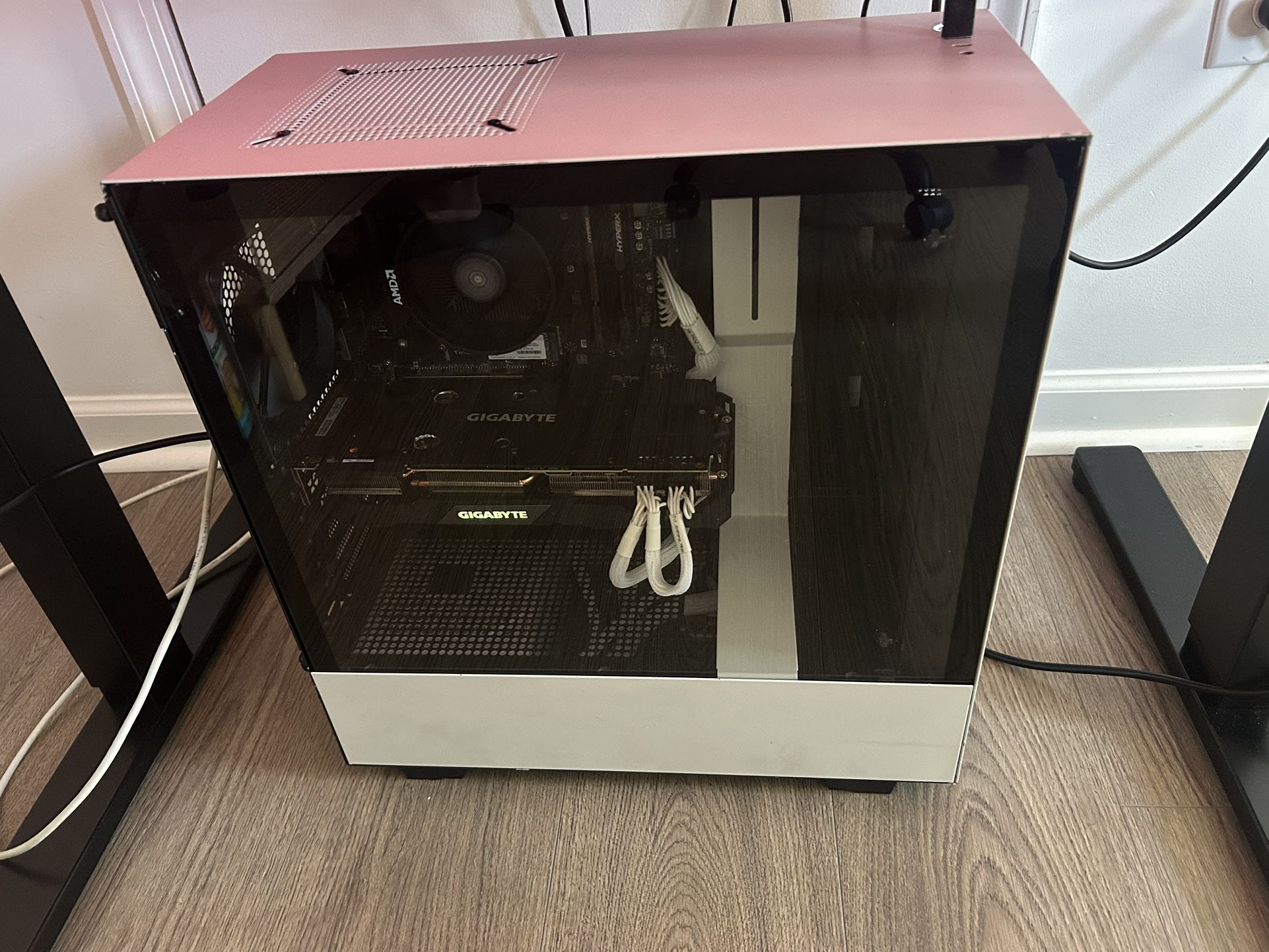 gaming PC | RTX 2080 | Ryzen 7 | 500gb nvme | 16GB DDR4 ram