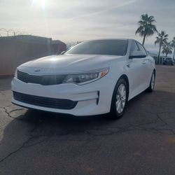 2018 KIA Optima