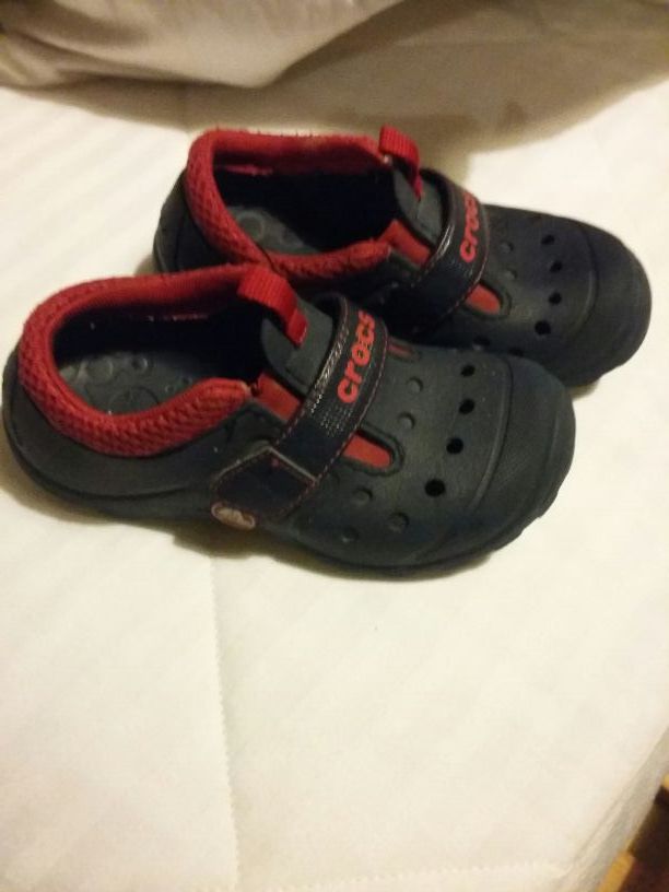 Crocs c12