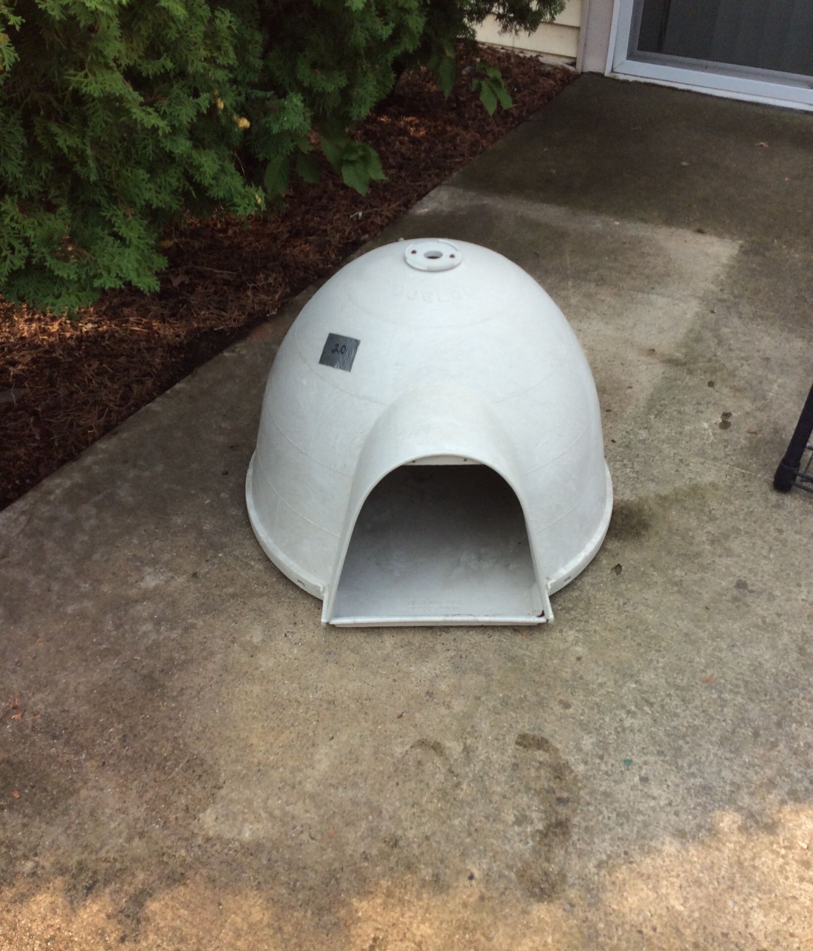 Dogaloo dog or cat house